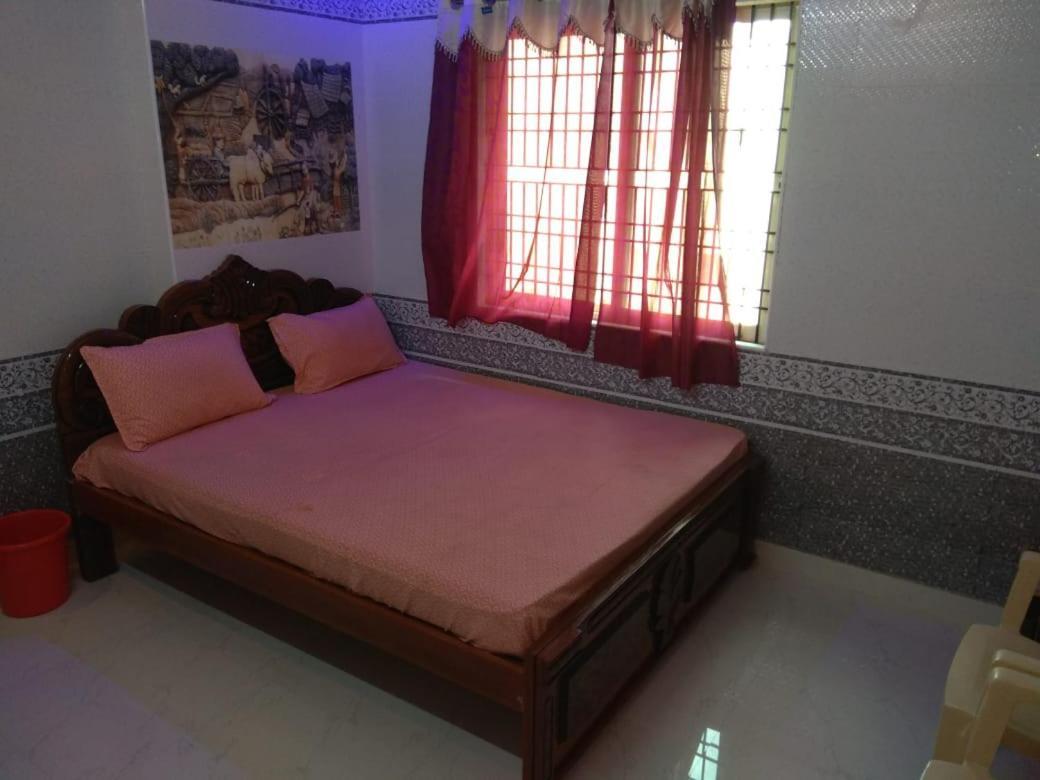 Sri Priya Lodge Dharmapuri Екстериор снимка